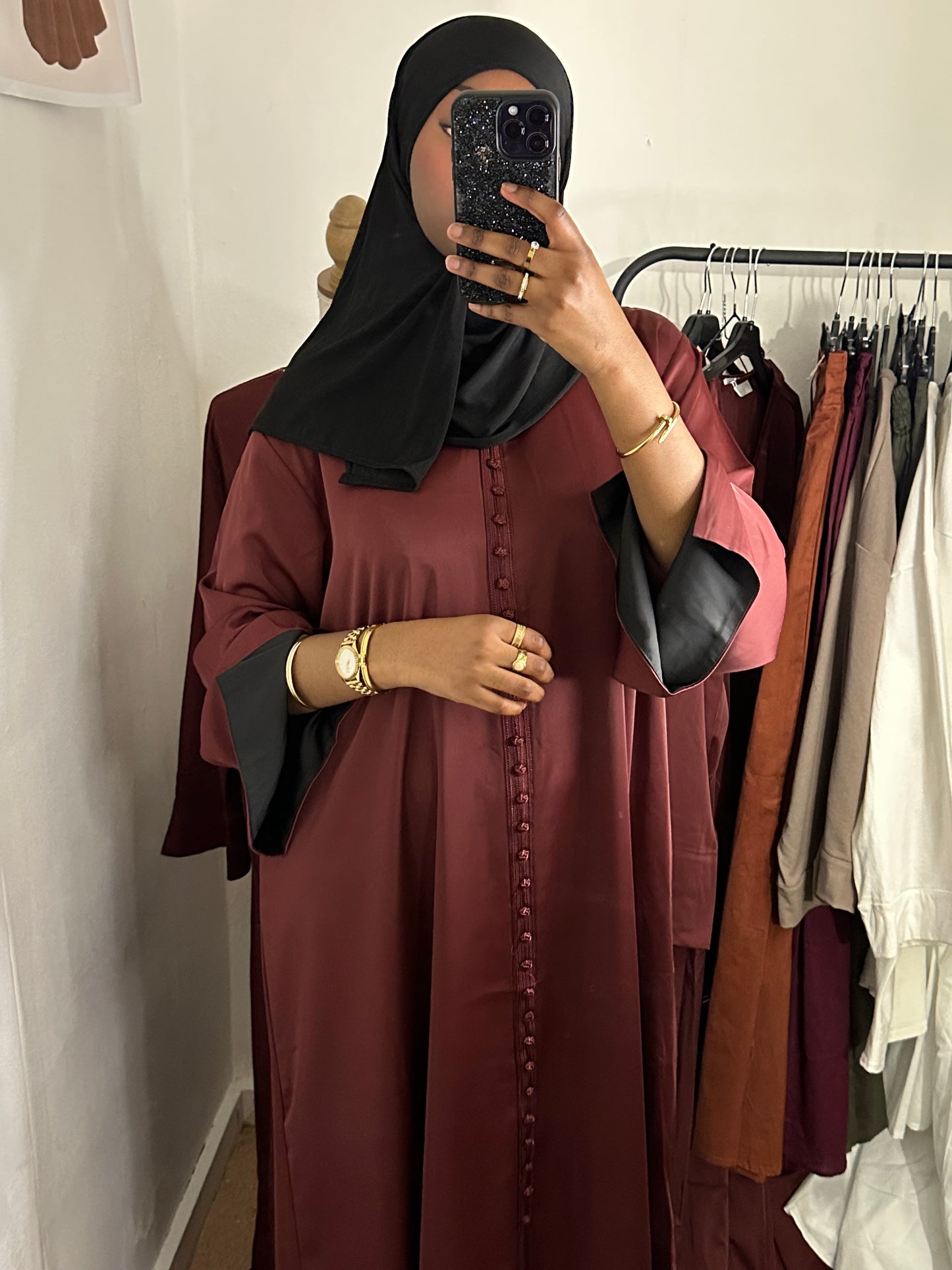 Abaya J