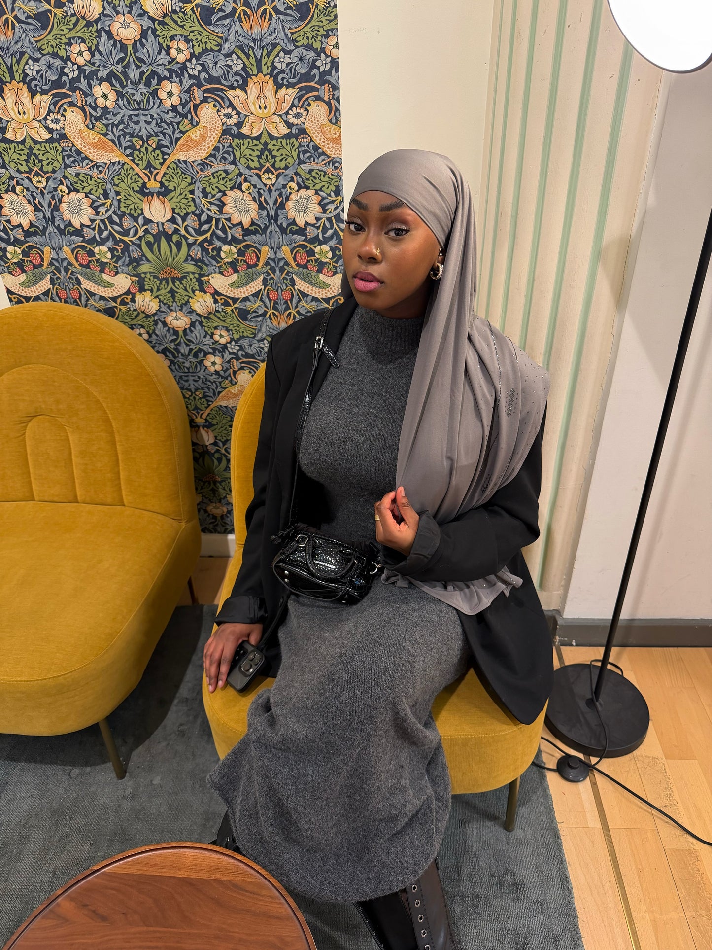 Robe longue en maille – Col montant